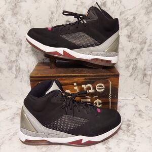 Pre-owned 2014 Jordan flight remix